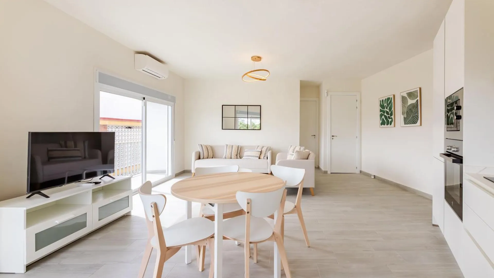 Apartamento Estepona Orquidiario Daire